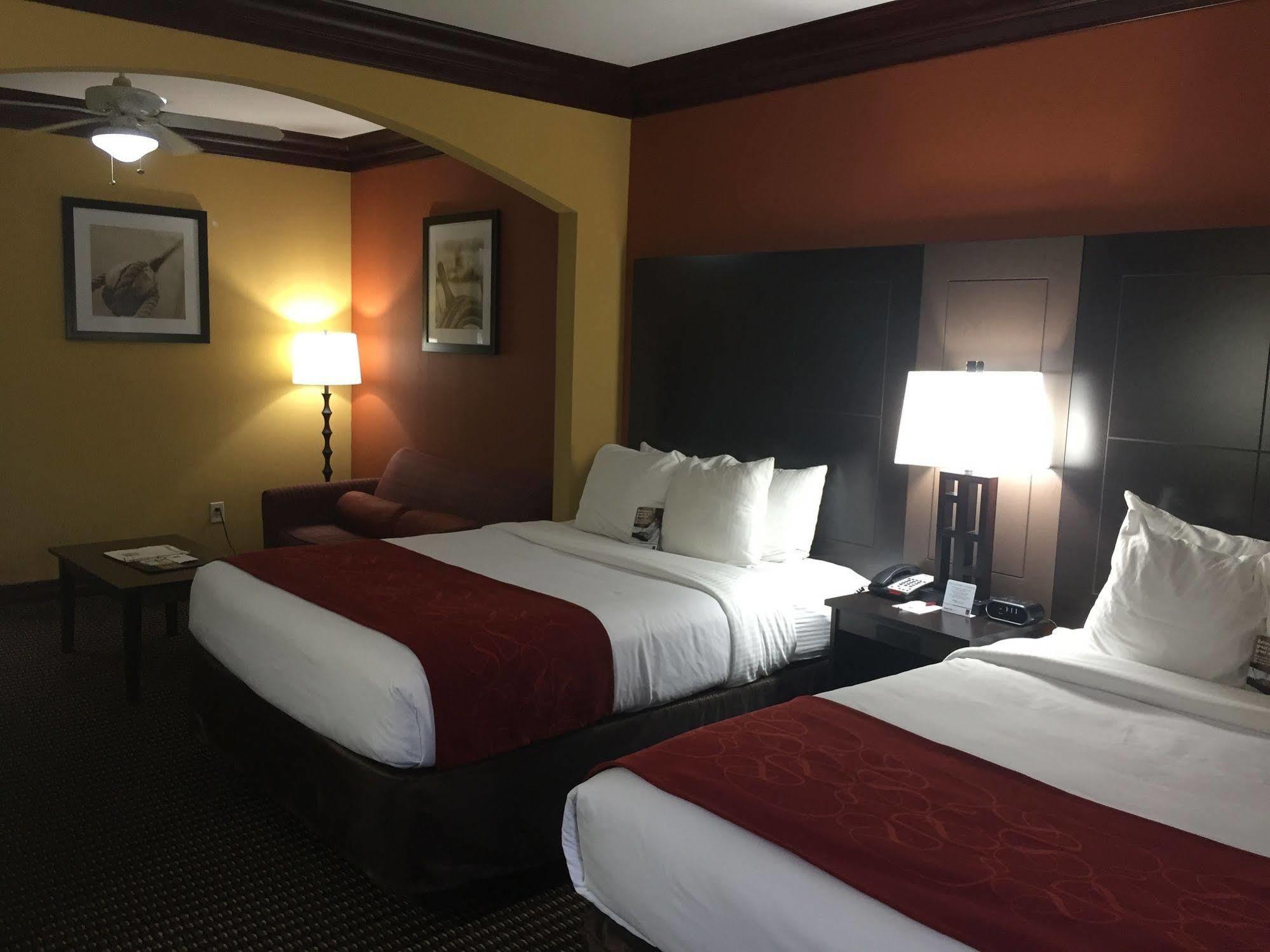 Comfort Suites Lake Jackson Clute Exteriér fotografie